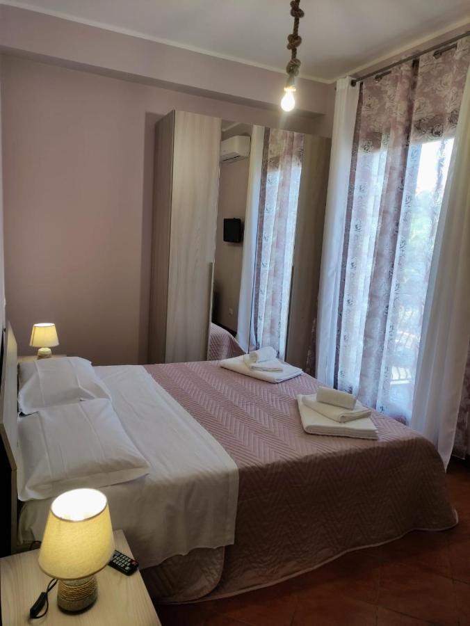 I Du Meli Apartments Таормина Екстериор снимка