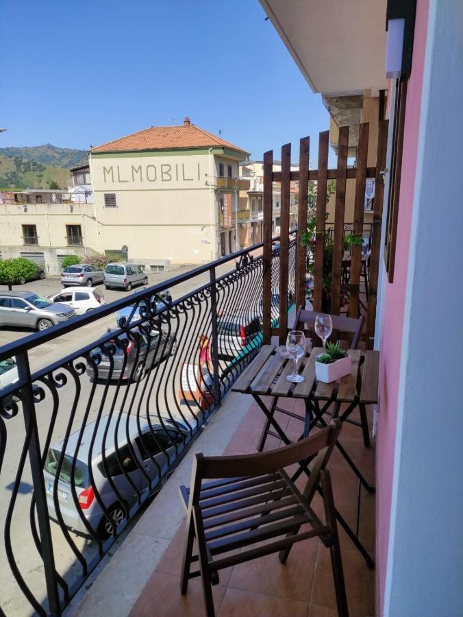 I Du Meli Apartments Таормина Екстериор снимка