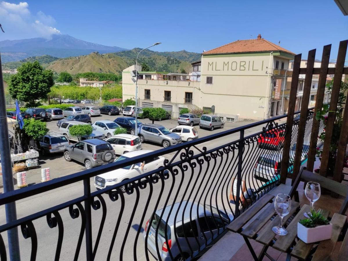 I Du Meli Apartments Таормина Екстериор снимка
